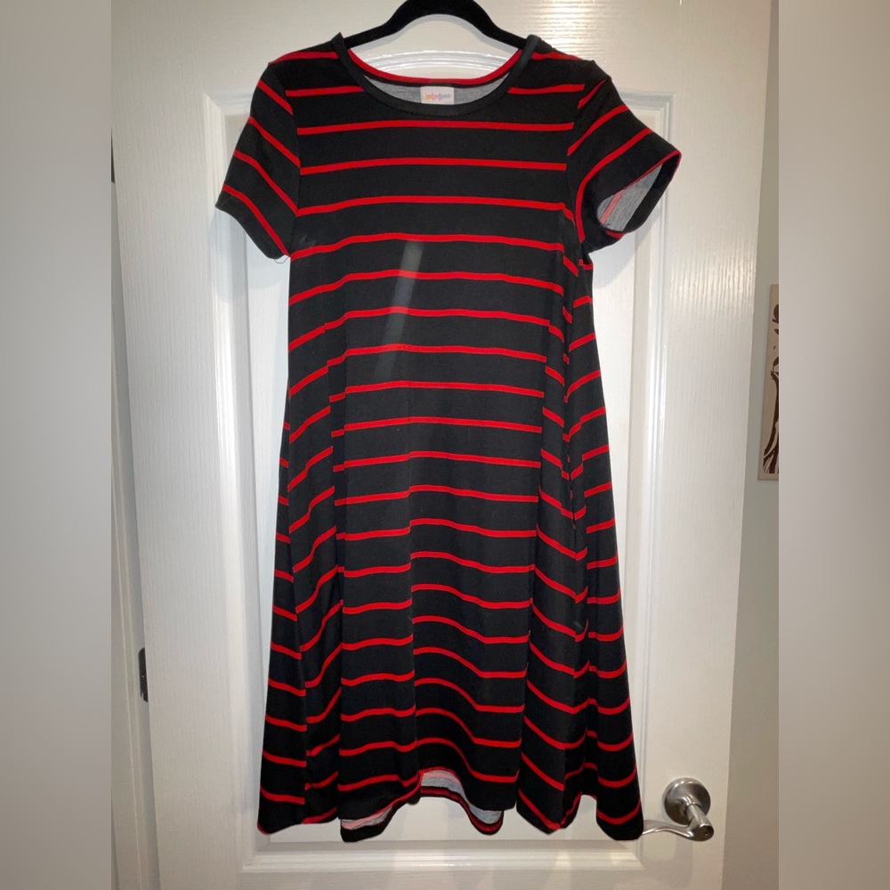 LuLaRoe Gray and Red Striped Top